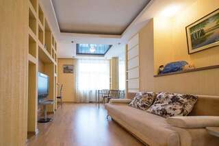 Апартаменты Apartments near Pushkinskaya Харьков Апартаменты с 1 спальней и балконом-4