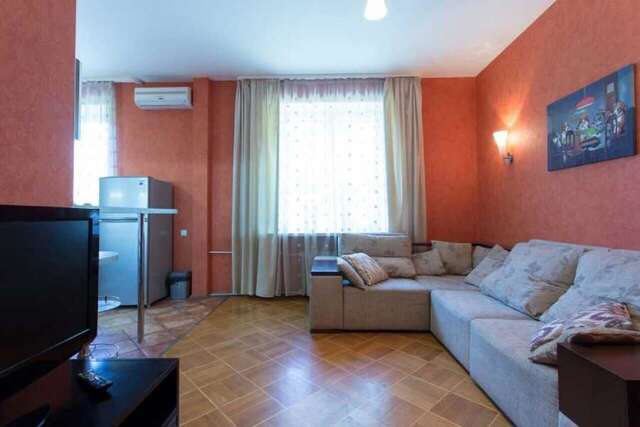 Апартаменты Apartments near Pushkinskaya Харьков-12